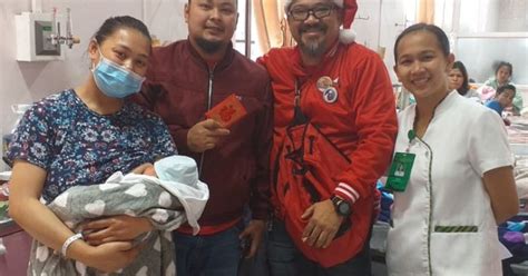Moslem baby is Baguio's lucky Christmas boy .